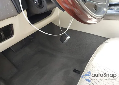 2012 Jaguar Xj Xjl Portfolio z USA, uszkodzony, nr VIN SAJWA2GB4CLV27800